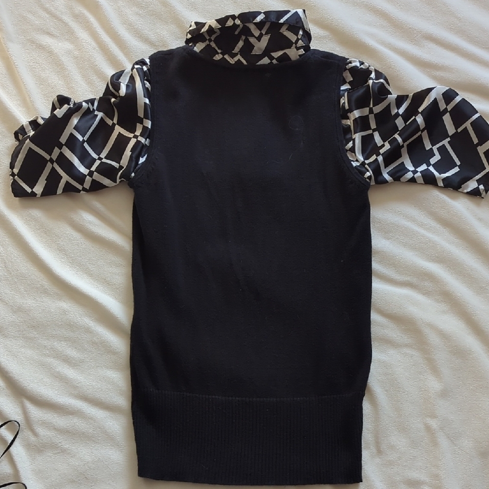 Set Of 5 Size Medium Juniors Tops. - Picture 7 of 12